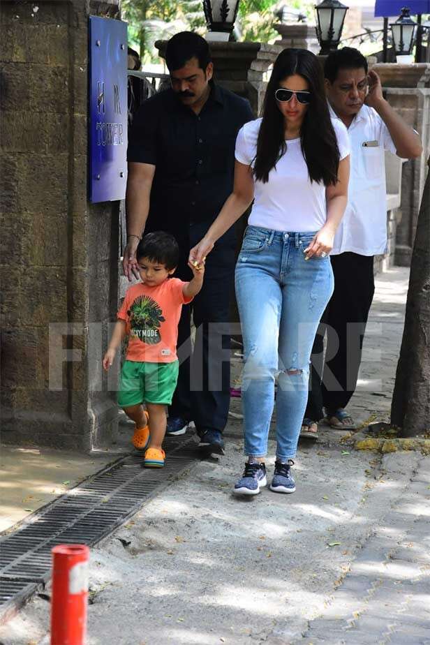   Kareena Kapoor Khan, Taimur Khan Ali 