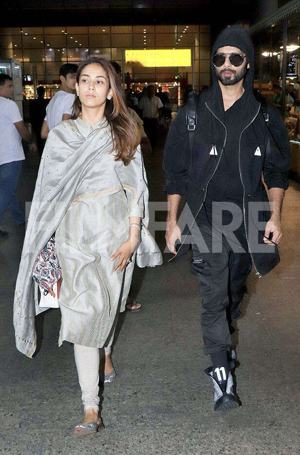 Spotted: Shahid Kapoor Spotted At The Airport With Wife Mira Kapoor 