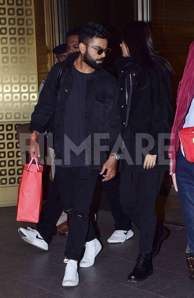 Airport Looks: Virat Kohli, Anushka Sharma Twinning In Monochrome