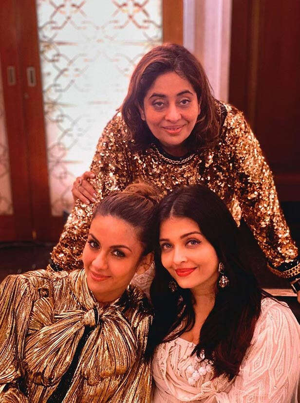 All inside pictures from Nitasha Nanda's 50th birthday bash | Filmfare.com