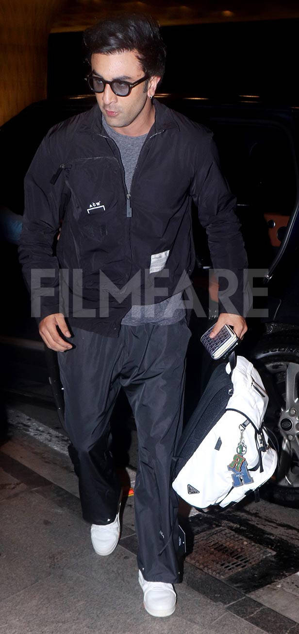Filmfare on X: #RanbirKapoor keeps it cool and casual as he's snapped in  the city.  / X
