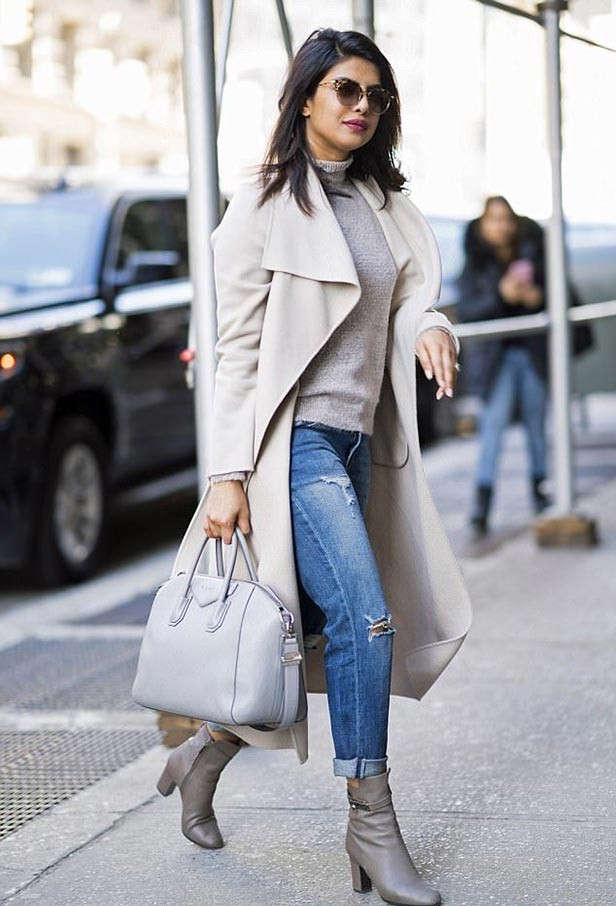 20 Perfect Paparazzi Shots Of Priyanka Chopra Strutting Down Ny Streets 