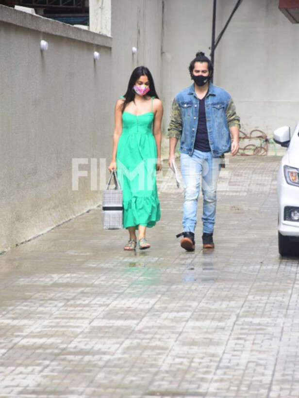 Photos: Varun Dhawan and Kiara Advani snapped together | Filmfare.com