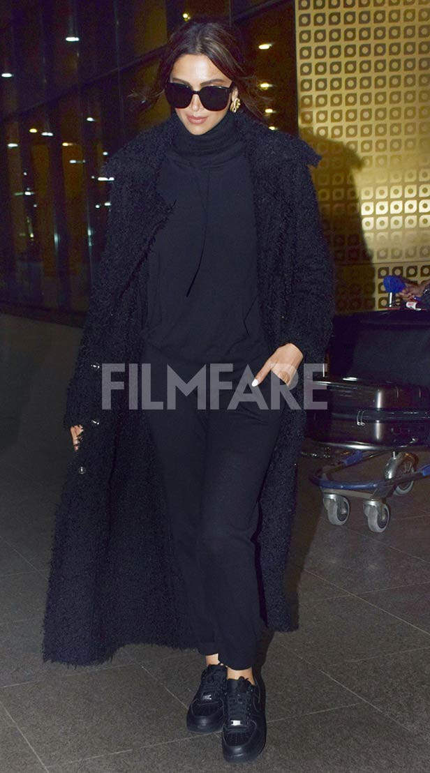 Deepika Padukone slays in all-black outfit at the Mumbai airport