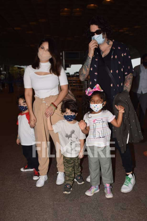 Sunny Leone with her kids