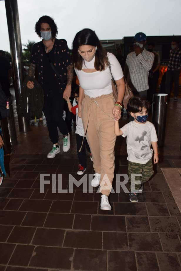 Sunny Leone with her kids