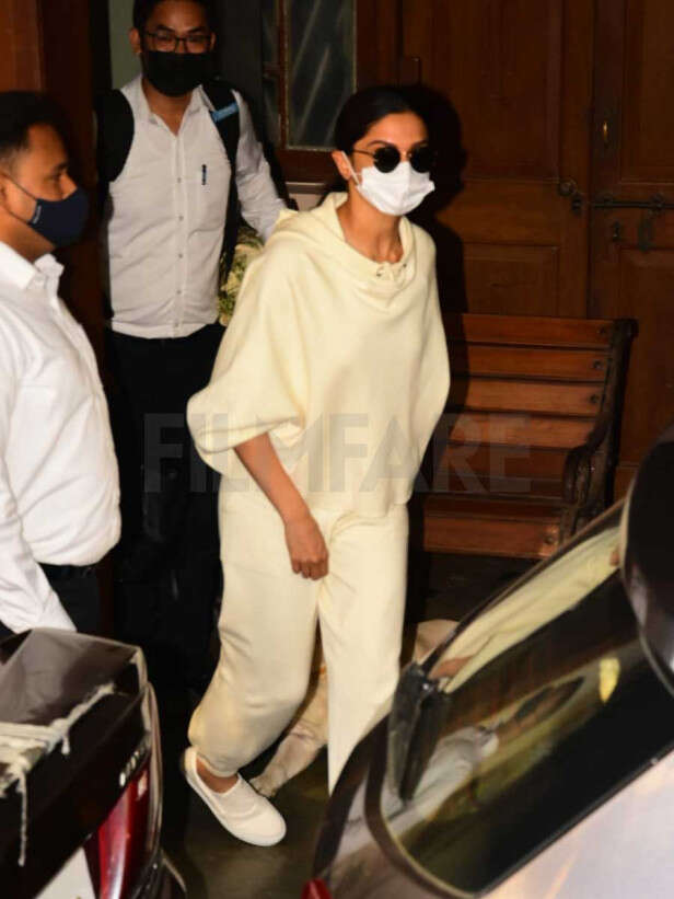 Pictures: Deepika Padukone at a recording studio | Filmfare.com