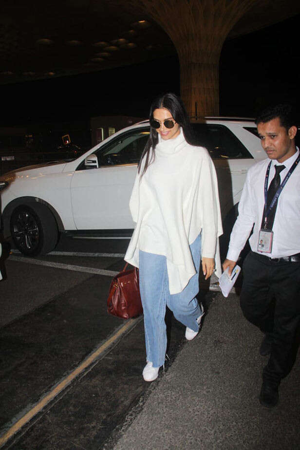 Photos: Times Deepika Padukone made a sweater look uber trendy ...