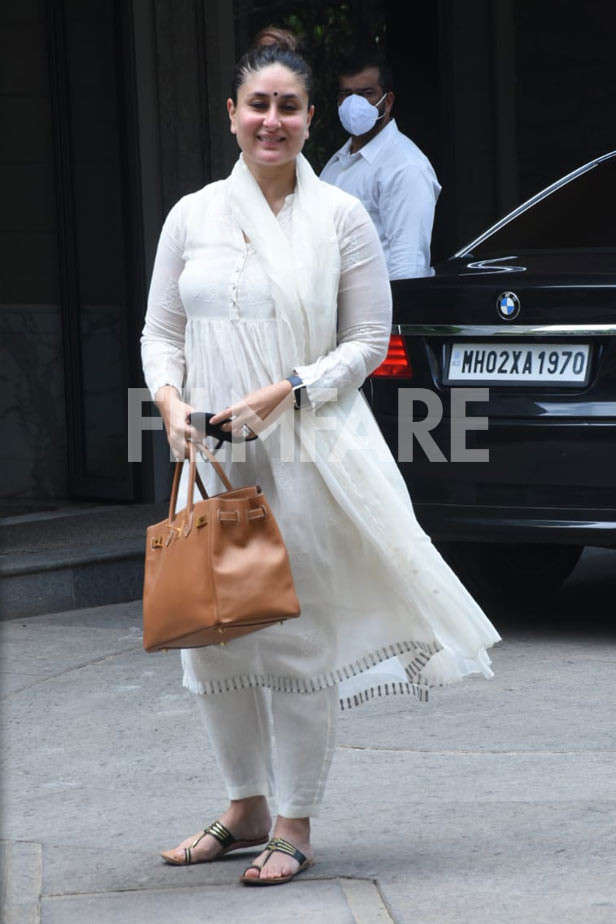 Why you need to look at Karisma Kapoor's luxurious bag collection