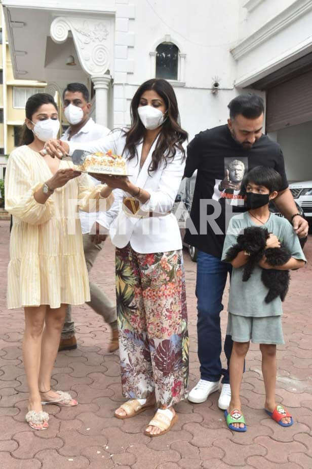 Shamita Shetty, Shilpa Shetty Kundra