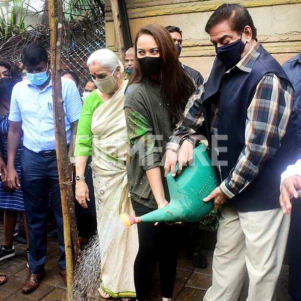 In pictures: Sonakshi Sinha plants a tree with her parents, does her ...