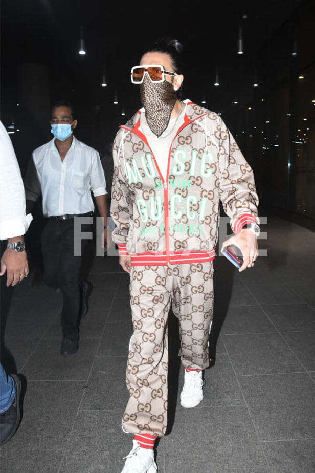 In pictures: Ranveer Singh snapped with mother Anju Bhavnani | Filmfare.com