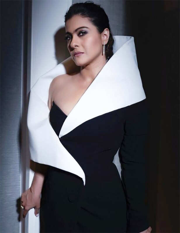 Kajol spells magic for Filmfare