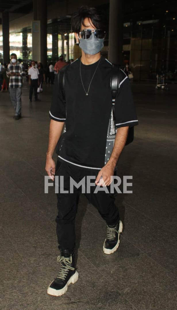 In Pictures: Shahid Kapoor Is Back From The Hills | Filmfare.com