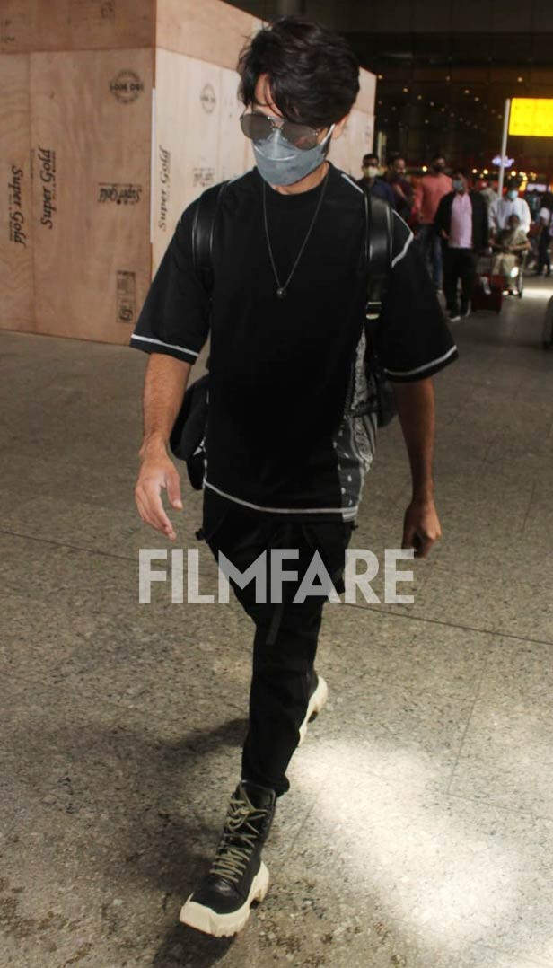 In pictures: Shahid Kapoor is back from the hills | Filmfare.com