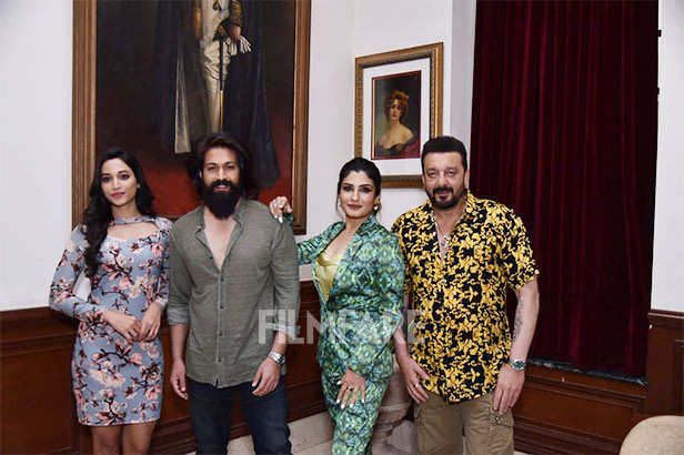 KGF 2 actor Yash turns down multi-crore paan masala endorsement deal after  Akshay Kumar's apology for Vimal ad : Bollywood News - Bollywood Hungama