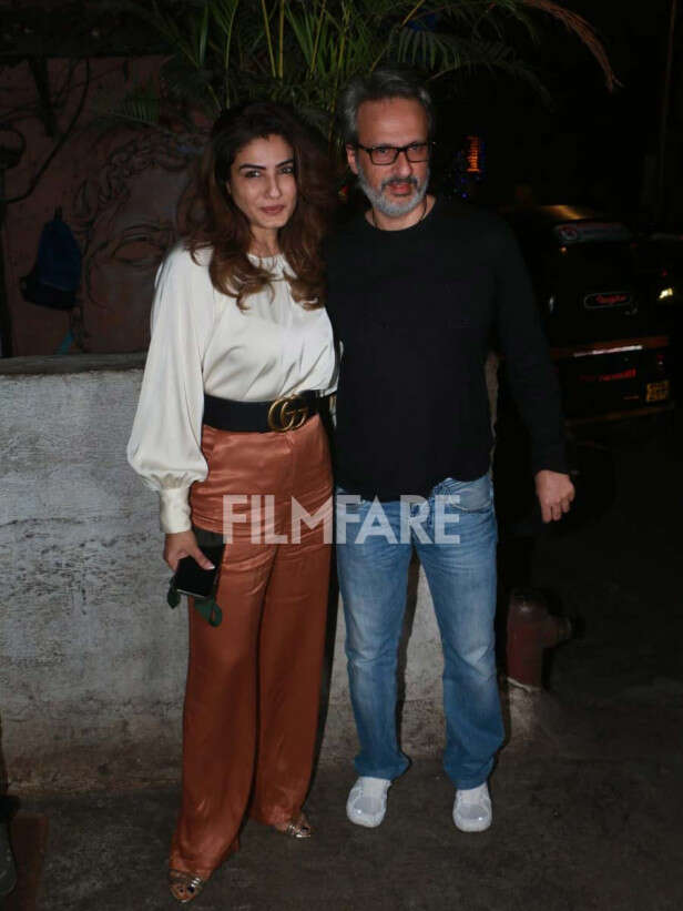 Photos: Raveena Tandon clicked with Anil Thadani 9 Raveena Tandon Raveena Tandon Raveena Tandon