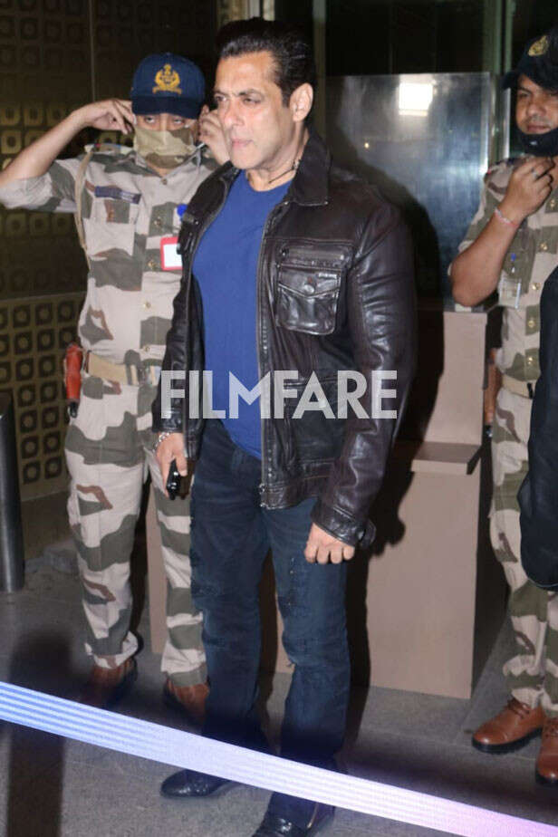 Salman Khan Rocks His Airport Fashion In A Plush Leather Jacket