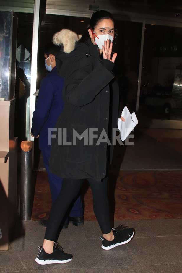 Photos: Katrina Kaif clicked at the airport | Filmfare.com