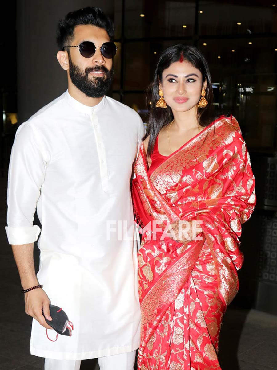 Brahmastra Actress Mouni Roys Recent Ethnic Looks For Wedding Season