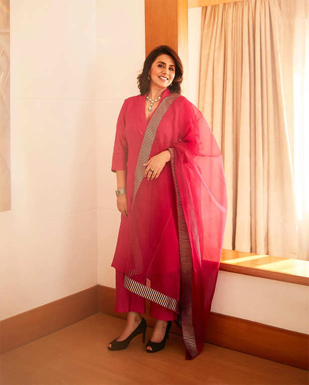 Neetu Kapoor in red dress