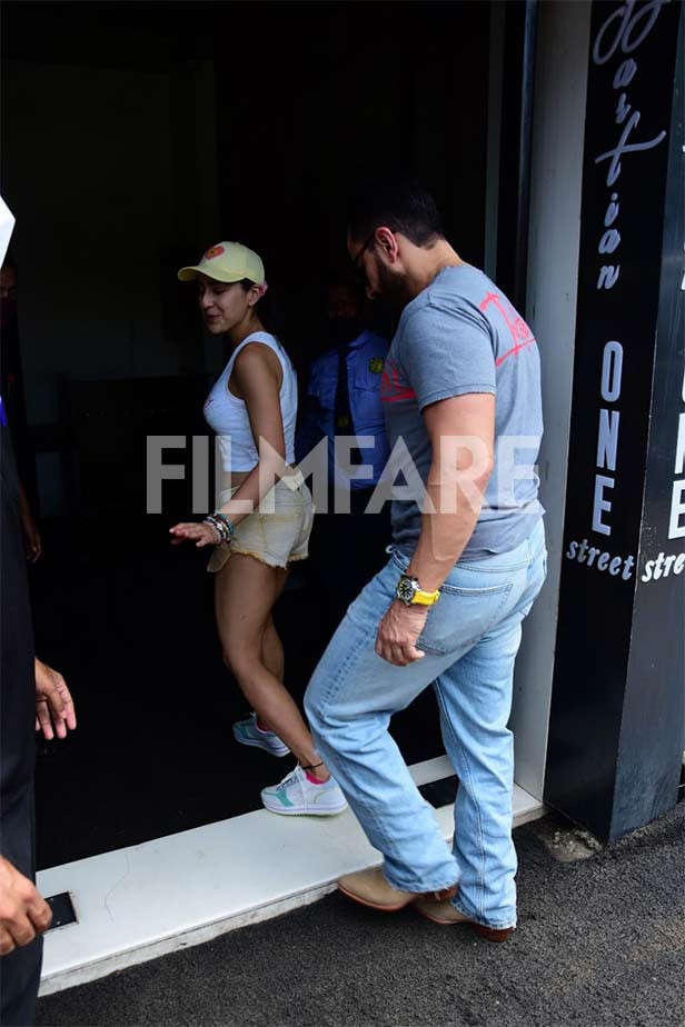 Sara Ali Khan, Saif Ali Khan