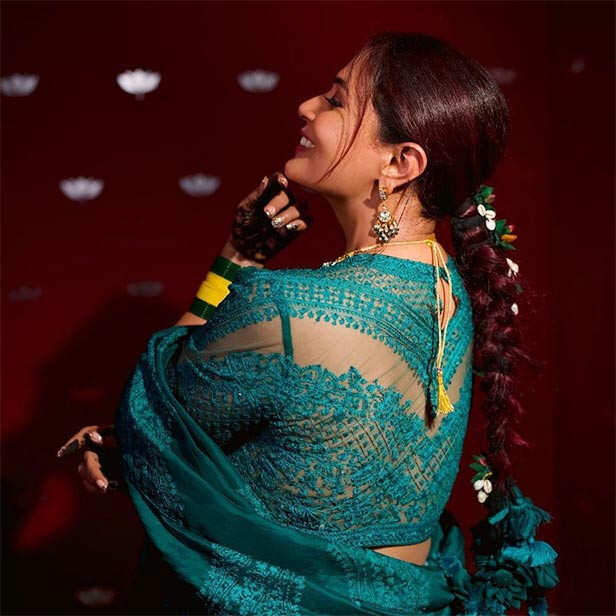 Richa Chadha Mehendi Pictures