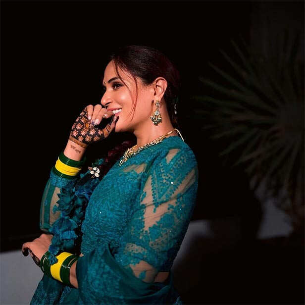 Richa Chadha Mehendi Pictures