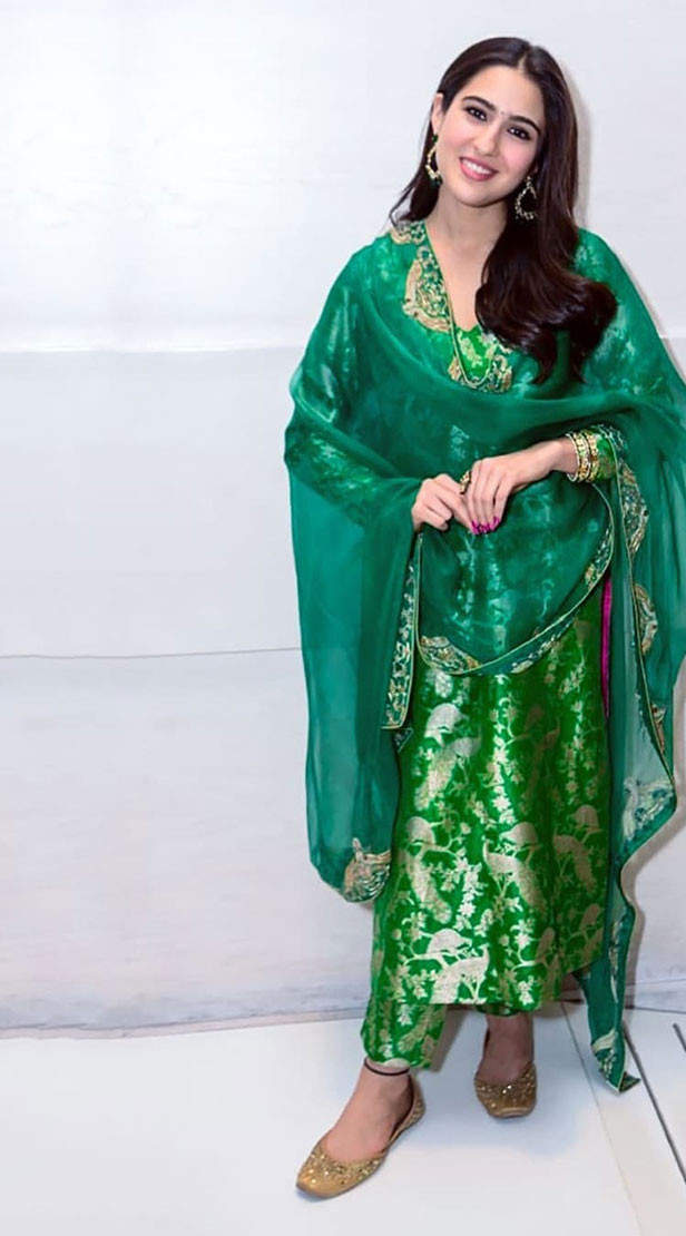 Especial Navratri 2022: trajes verdes tradicionales