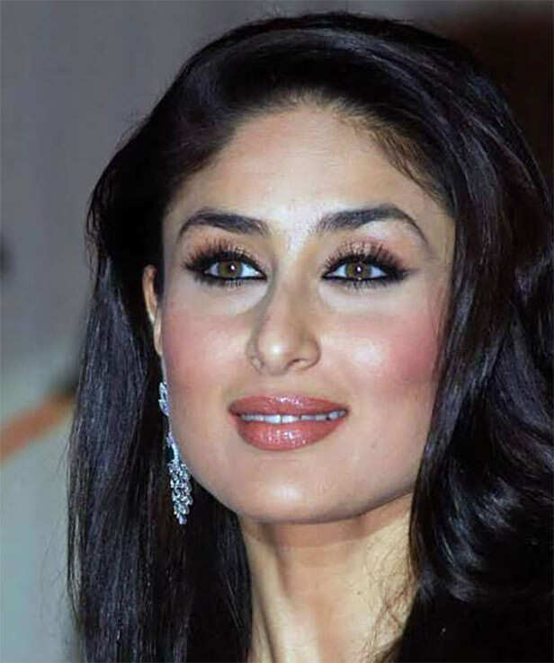 8 Times Bollywood Divas glowed from within with their highlighters ...