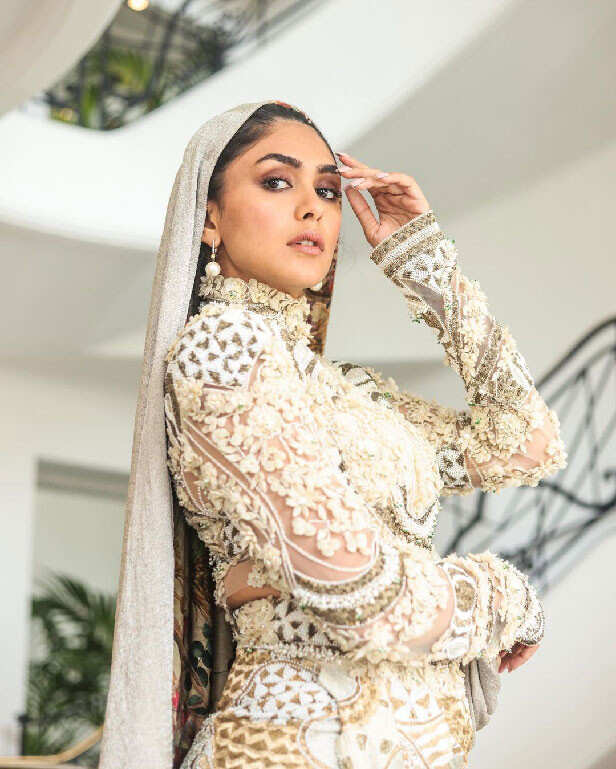 Birthday Special: How Mrunal Thakur made an unforgettable Cannes debut ...