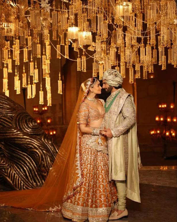 In pics: Ranveer Singh and Alia Bhatt's reel wedding looks from Rocky Aur  Rani Kii Prem Kahaani