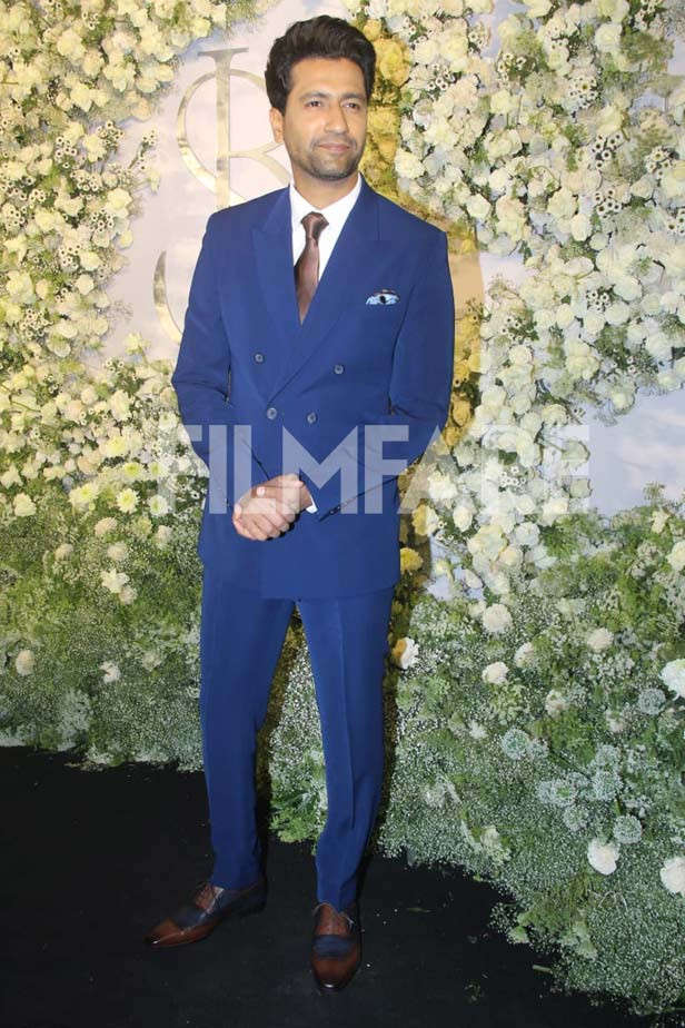 Shah Rukh Khan, Ranveer Singh, Ranbir Kapoor Show How To Wear Blazers The  Right Way - Celebs