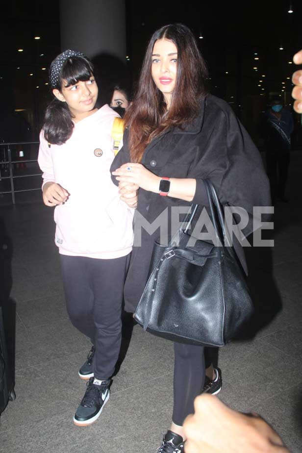 Aishwarya Rai Bachchan and Abhishek Bachchan clicked at the airport ...