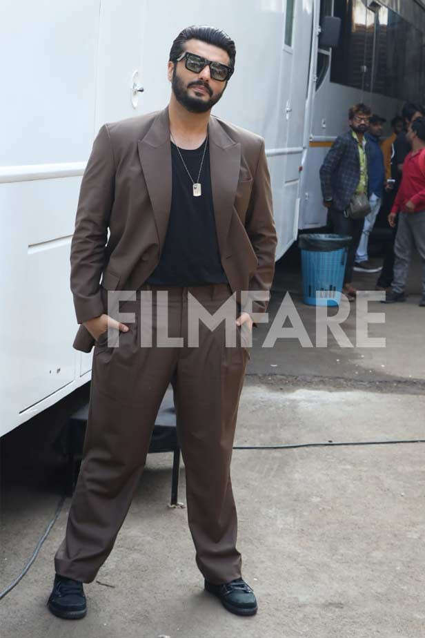 Arjun kapoor sale coat pant