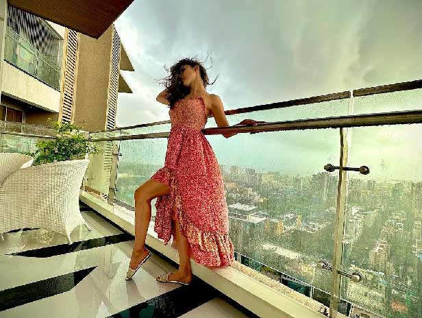 Mouni Roy