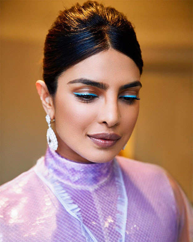 Vibrant Eye Makeup Looks By Bollywood