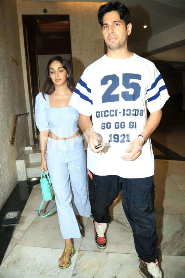 Kiara Advani and Sidharth Malhotra stepped out in style. See pics ...