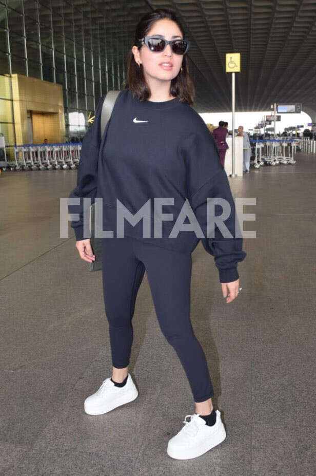 Shraddha Kapoor and Yami Gautam were photographed at the airport ...