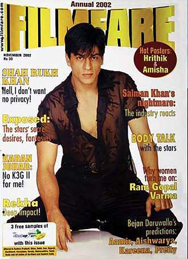 Novembre 2002 : Cheveux coupés, numéro noir en dentelle et regard brûlant : Shah Rukh Khan !