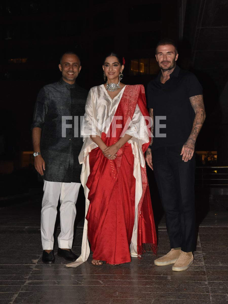 David Beckham joins Sonam Kapoor and Anand Ahuja for a dinner party ...