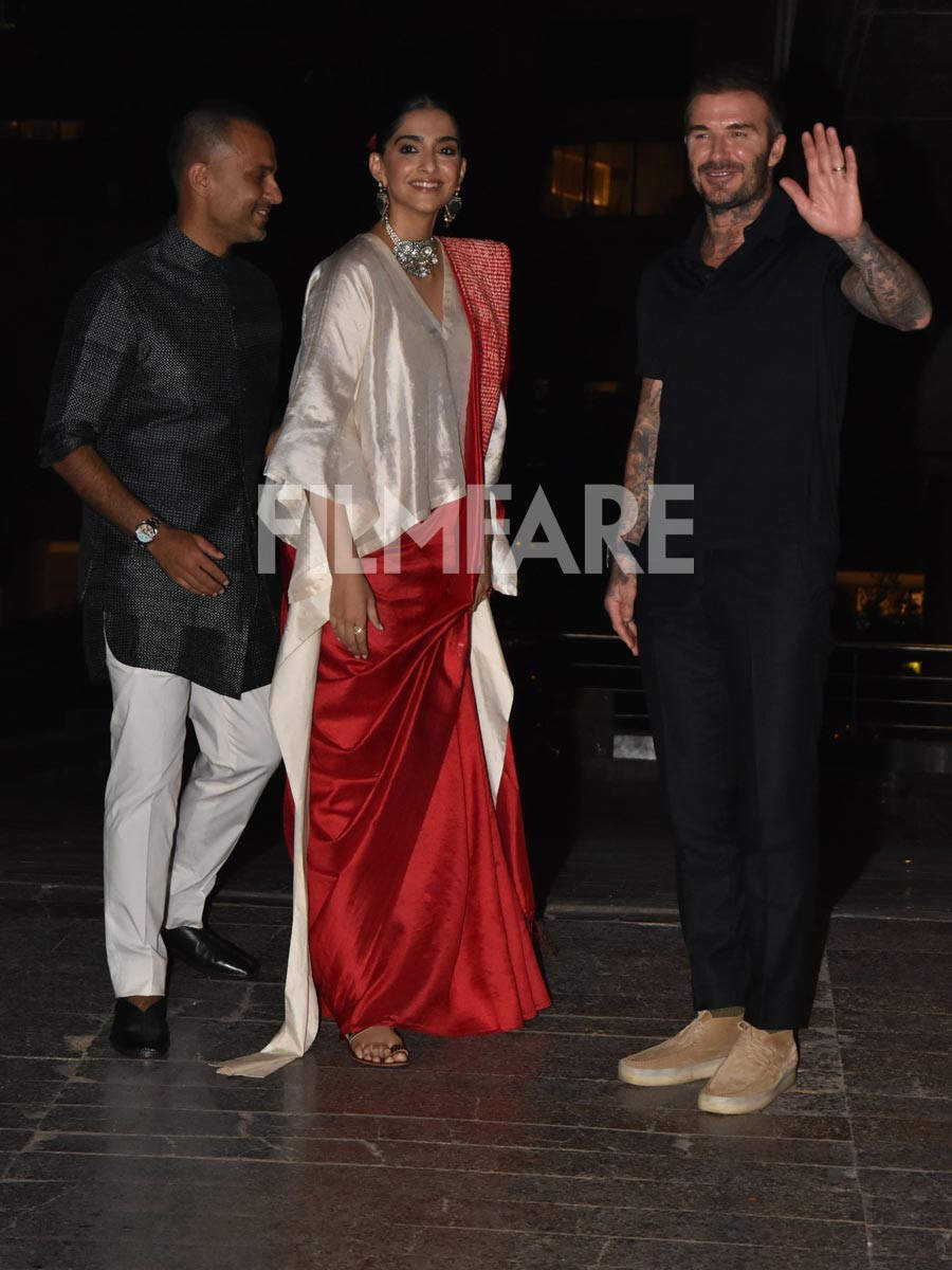 David Beckham joins Sonam Kapoor and Anand Ahuja for a dinner party ...