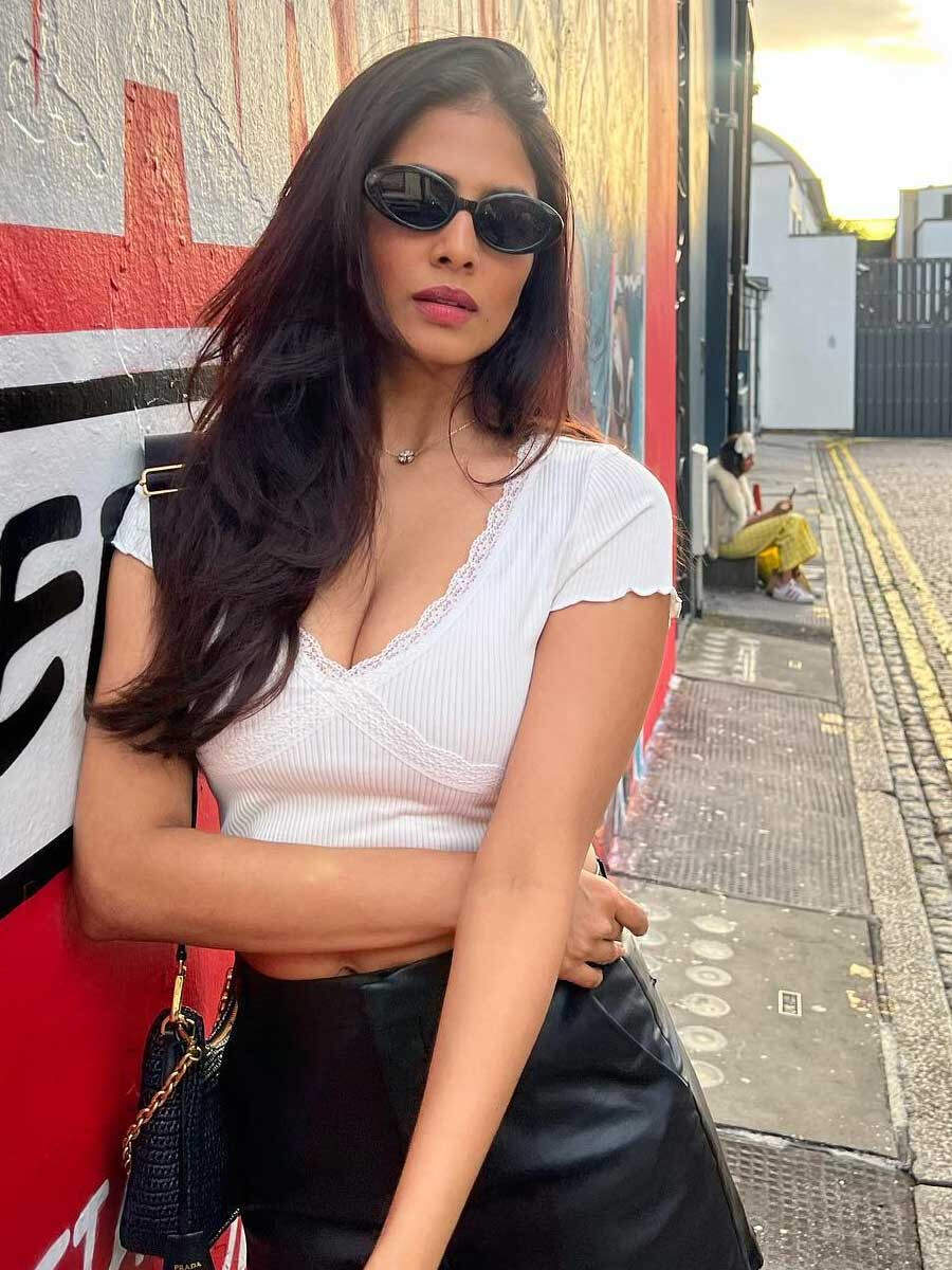 Malavika Mohanan's London Diaries were all about glam pictures and a ...