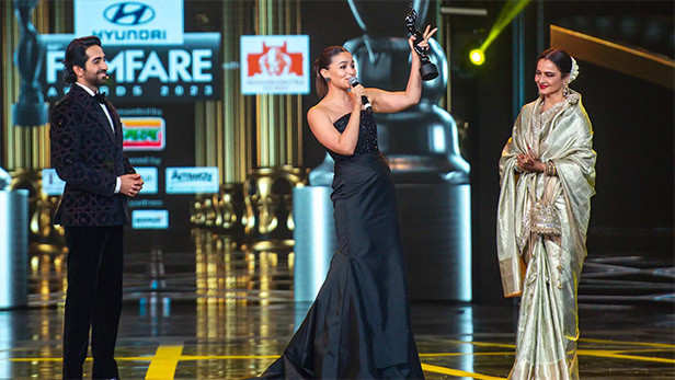 Rekha Filmfare Awards moments