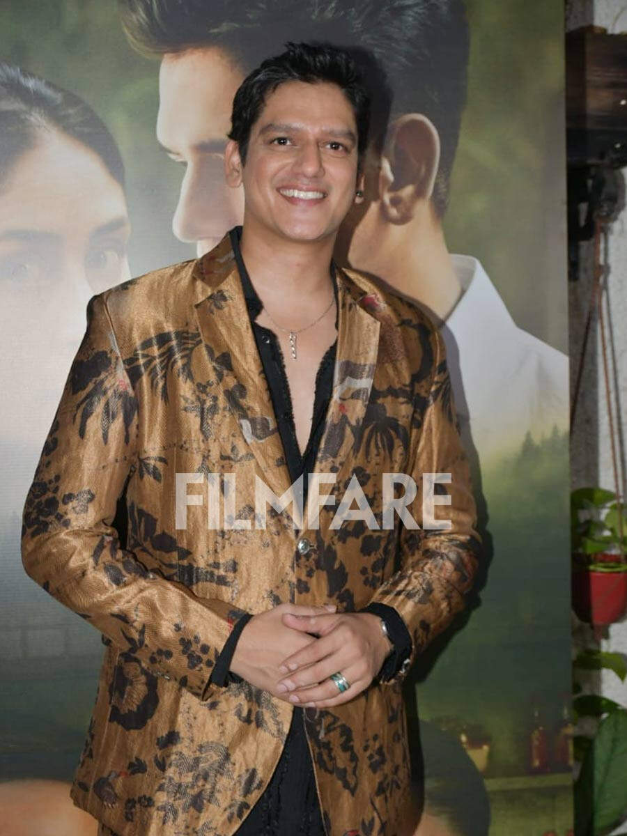 Vijay Varma, Jaideep Ahlawat and others turn up in style at the Jaane ...