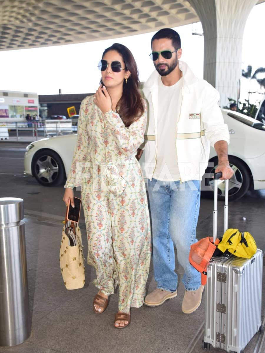 Shahid Kapoor, Ananya Panday & more jet off to Goa for Rakul Preet ...