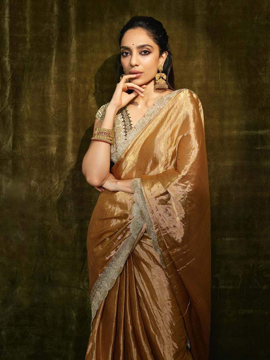 PICS: Sobhita Dhulipala Radiates Opulence In A Gold Saree | Filmfare.com