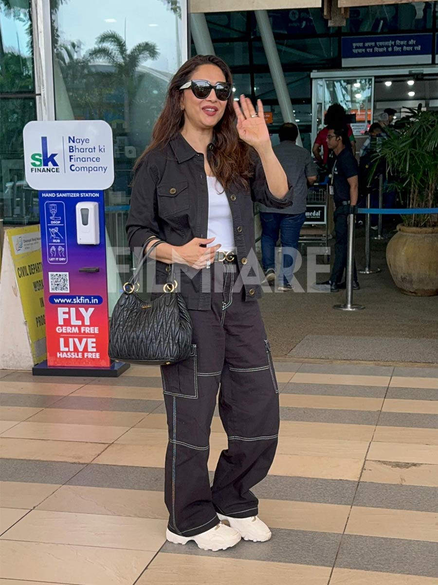 Kartik Aaryan, Madhuri Dixit Nene & Triptii Dimri snapped at the ...