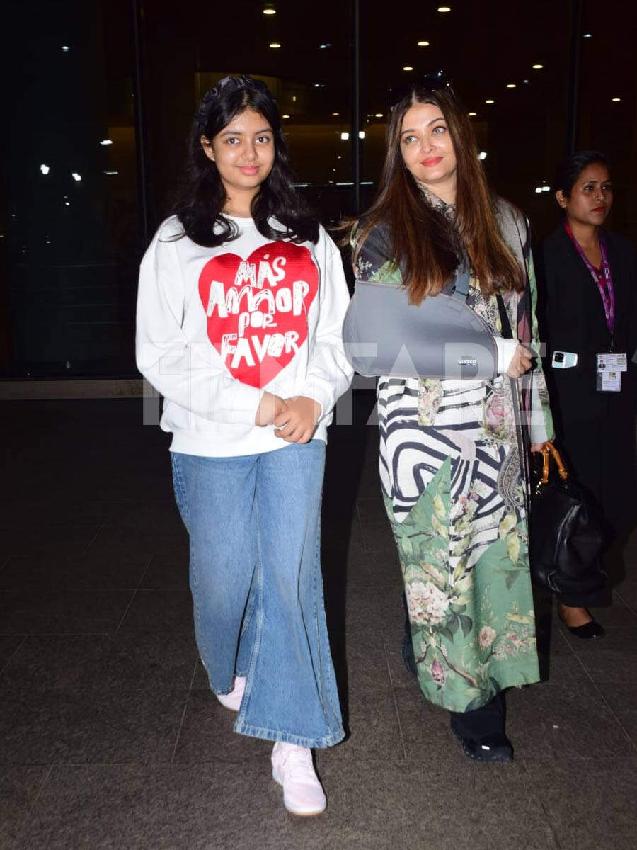 Aaradhya Bachchan, Aishwarya Rai Bachchan