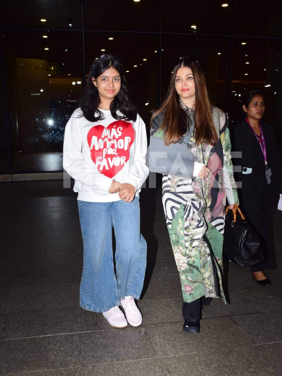 Aaradhya Bachchan, Aishwarya Rai Bachchan